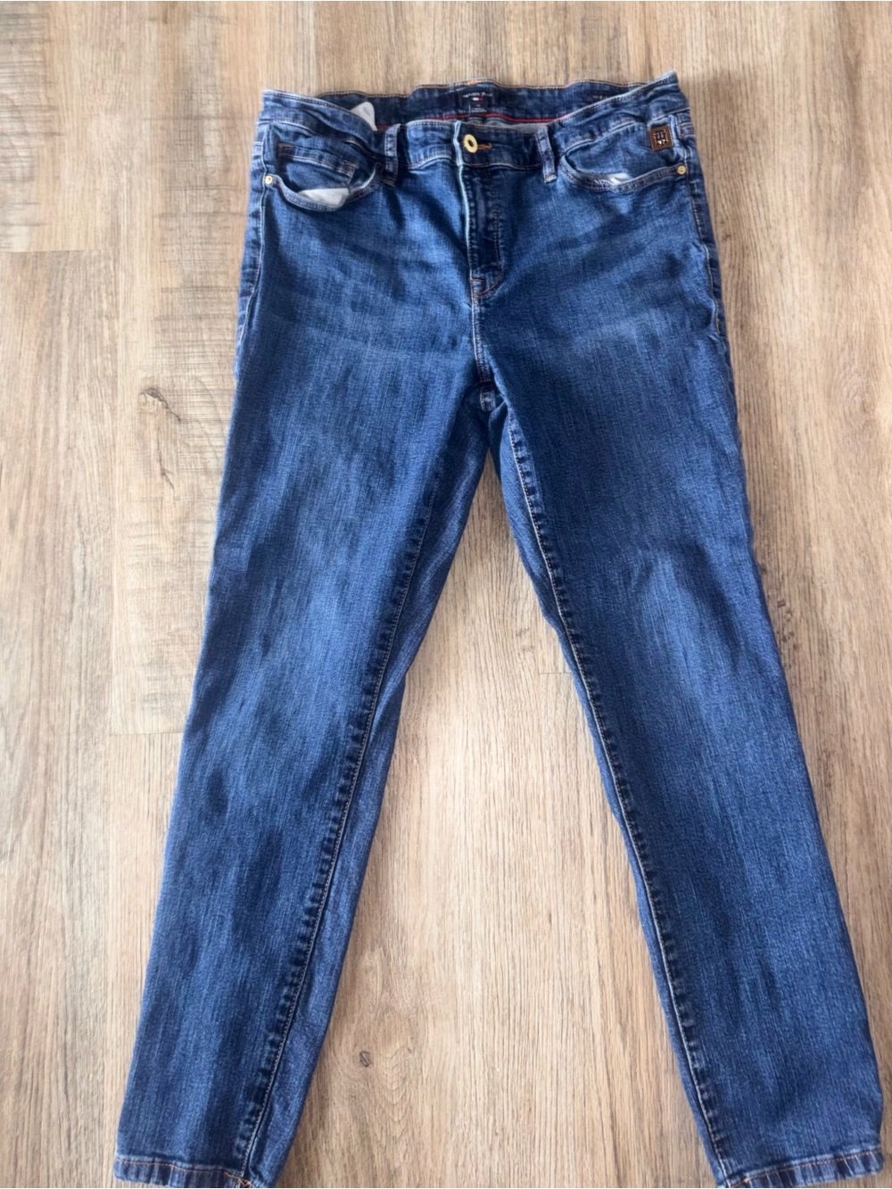 Tommy Hilfiger Raleigh Ankle Jeans Women’s Size 10 Mid Rise Straight Leg Denim